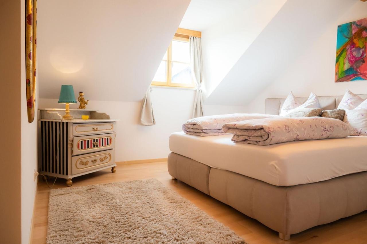 Idyllische Designer-Apartments Am Bio-Bauernhof In Salzburgerseenland Schmiding 10 Seekirchen am Wallersee Bagian luar foto